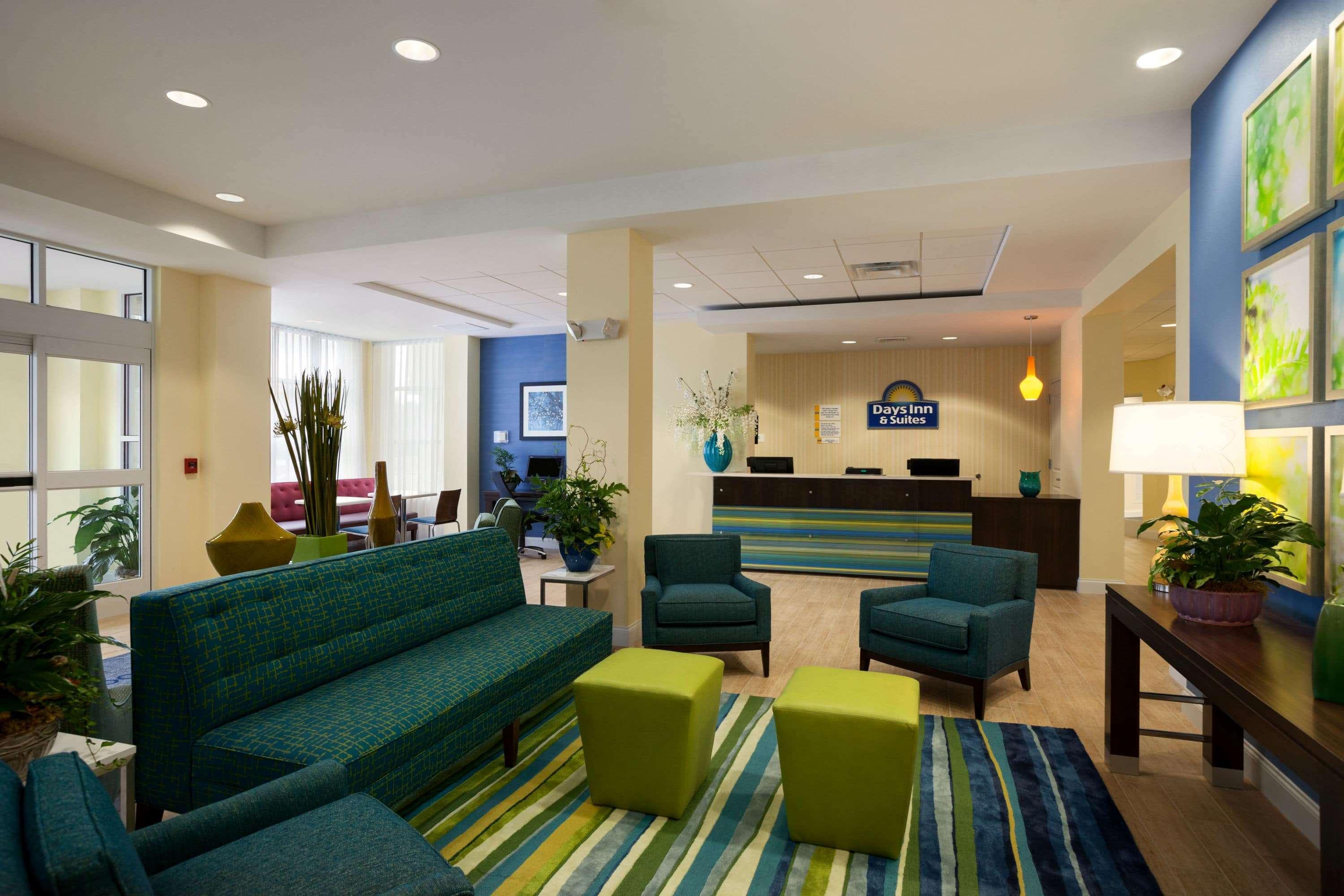 Days Inn & Suites By Wyndham Altoona Eksteriør billede
