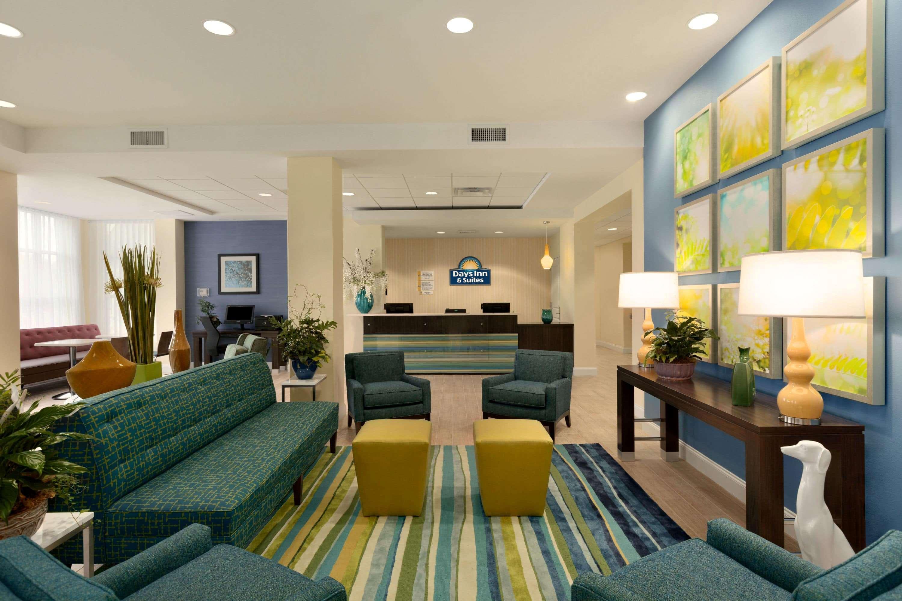 Days Inn & Suites By Wyndham Altoona Eksteriør billede